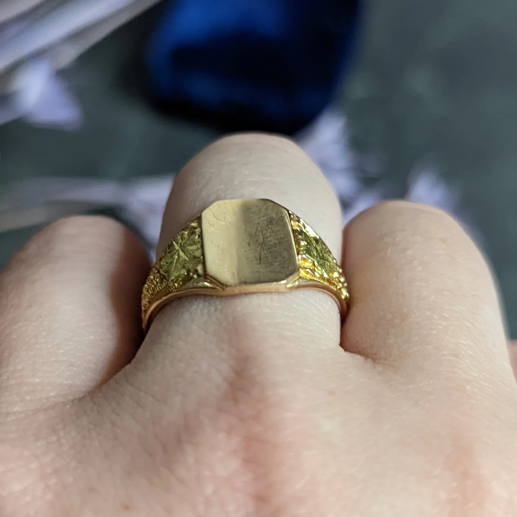 1880's Victorian 10 Karat Two-Tone Gold Grape Vine Unisex Antique Signet Ring