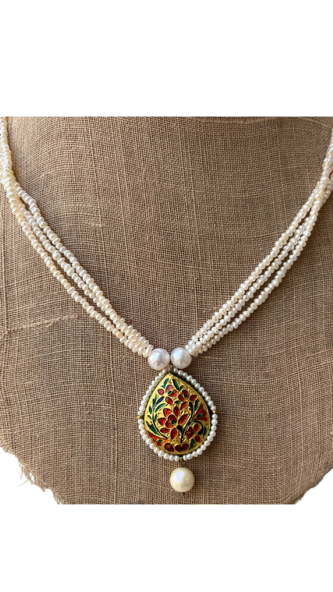 Coral Pendent with pearl