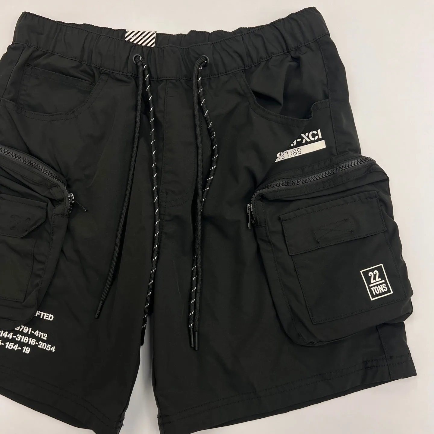 SMOKE RISE Nylon Utility Short